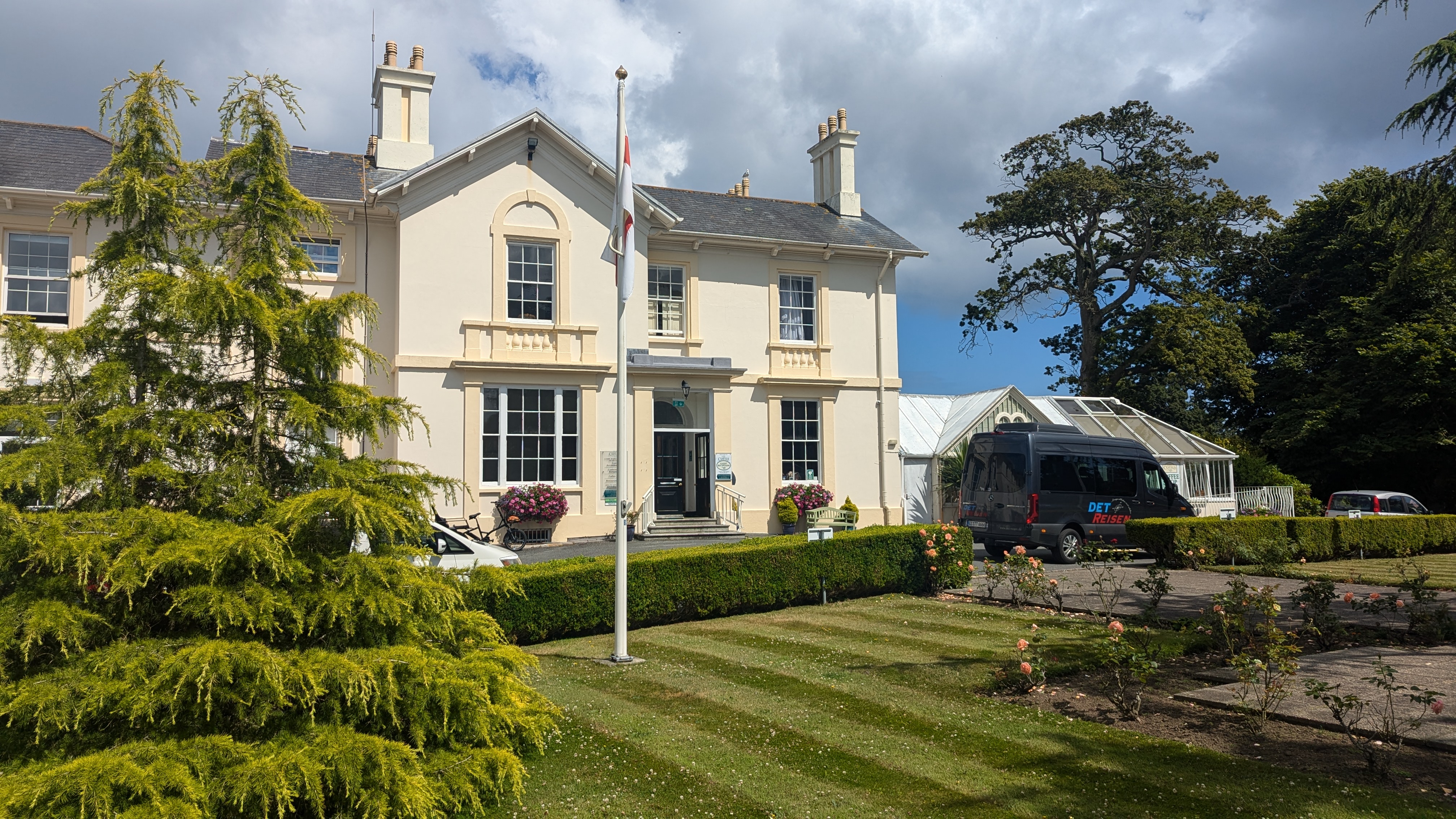 Les Cotils, Guernsey