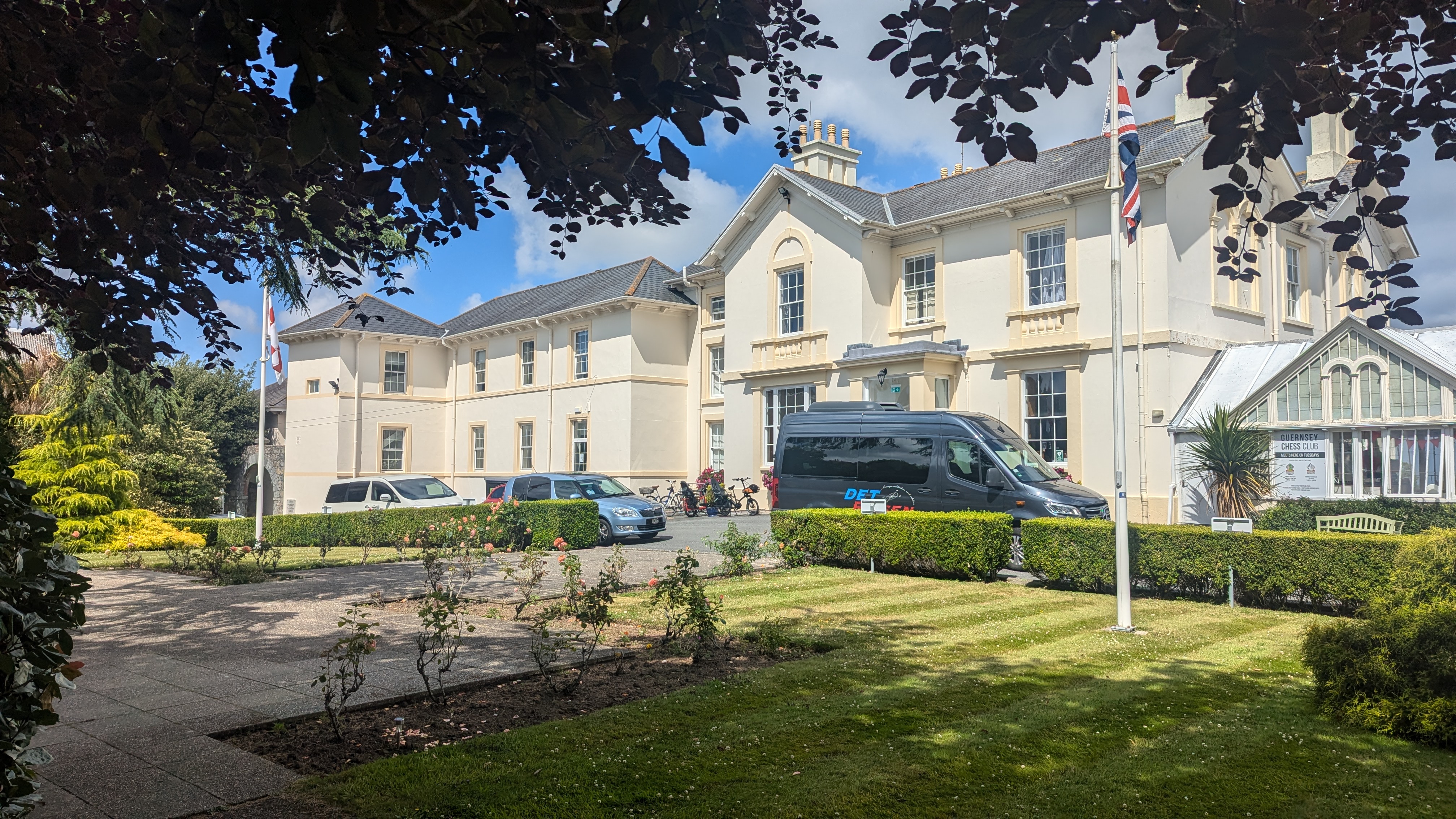 Les Cotils, Guernsey